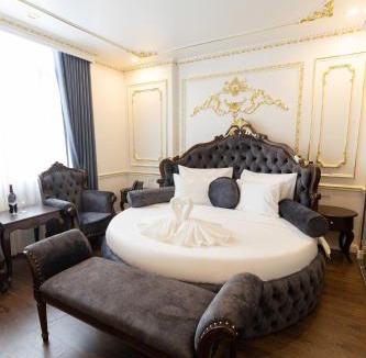 Ha Dong Hotel | Royal Dương Nội Hotel