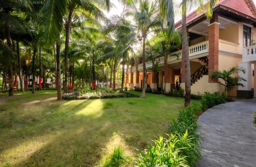 East Ham Tien Beach Resort | Sea Lion Beach Resort Mui Ne