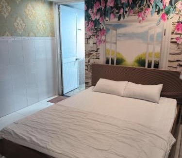 Binh Chanh Hotel | hotel hoàng phúc 2 LOTTE MART