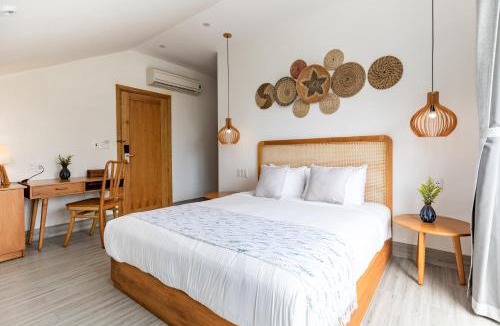 Cam An Hotel | The Watermark Beachside Hotel