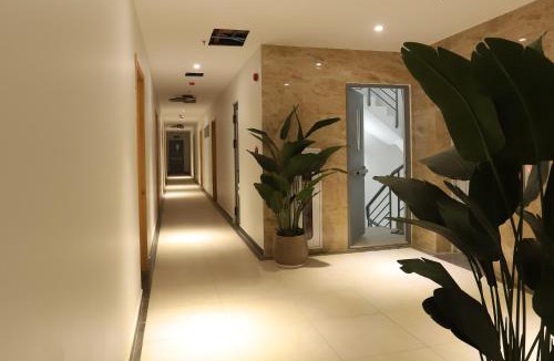Ba Queo Hotel | Lanura Apartments and Hotel