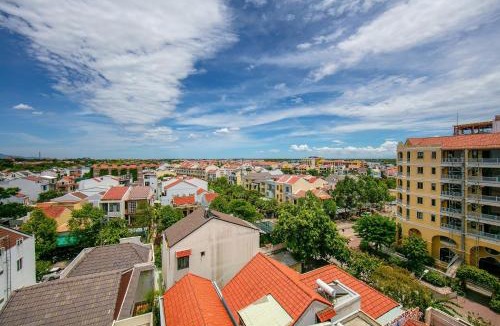 Hoi An Hotel | La Charm Hoi An Hotel - Peaceful Boutique In Old Town