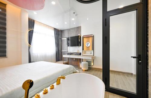 Tan Binh Hotel | Lotus Airport Hotel Saigon