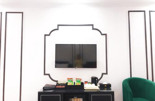 Ha Dong Hotel | Rosy Hotel