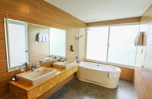 Moc Hoa Hotel | KDL Làng Nổi Tân Lập - Tan Lap Floating Village