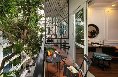 Old Quarter Hotel | San Boutique Hotel & Travel