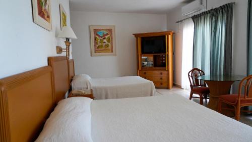 Amapas Hotel | Tropicana Hotel Puerto Vallarta
