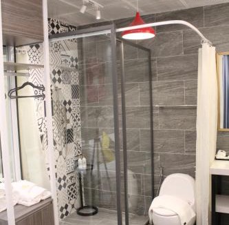 Tan Binh Hotel | THE QUEENDOR BOUTIQUE HOTEL