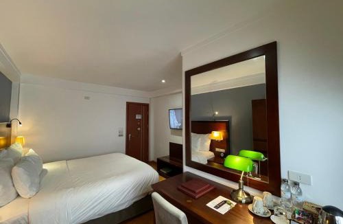 Ninh Binh Hotel | The Vancouver Hotel - Ninh Binh