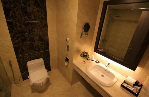 Ninh Kieu Hotel | Muong Thanh Luxury Can Tho Hotel