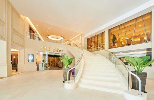 Phu Nhuan Hotel | Eastin Grand Hotel Saigon