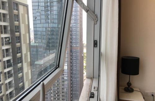 Hang Xanh Apartment | Capitalland's Service Apartment Landmark 6 Vinhomes