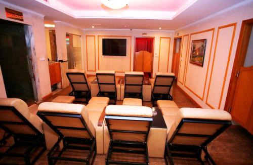 Hai Ba Trung Hotel | A25 Signature Hotel