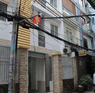 District 1 House | Usagiyah Hotel & Guest House