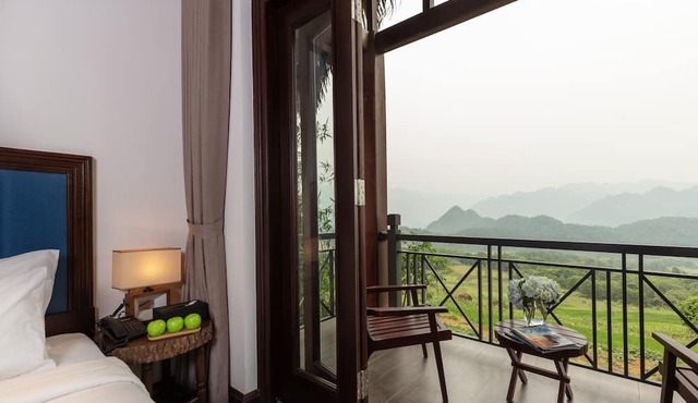 Ebino Pu Luong Resort