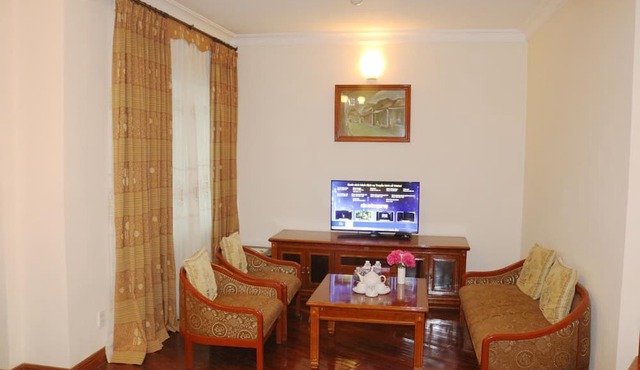 Central Hotel