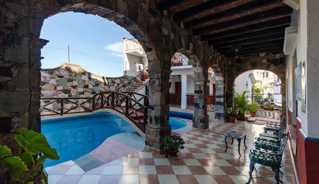 Villa San Francisco Hotel in Taxco