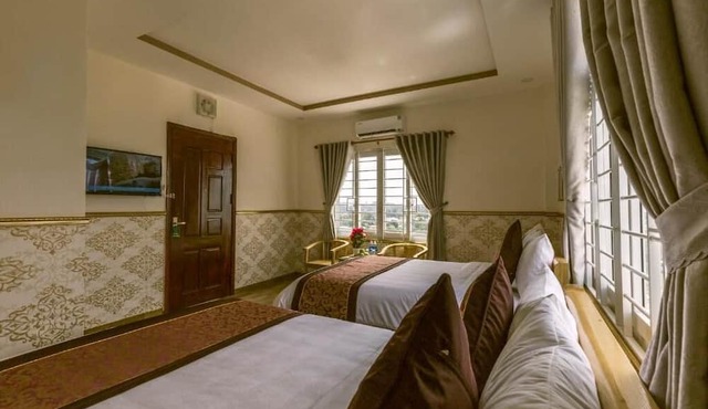 AEC Hotel Ban Me