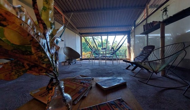 Hostal Roca Blanca in El Cacalote