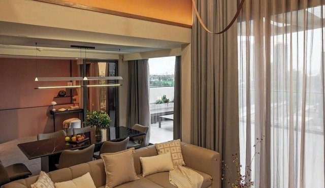Luxury Residence at Metropole