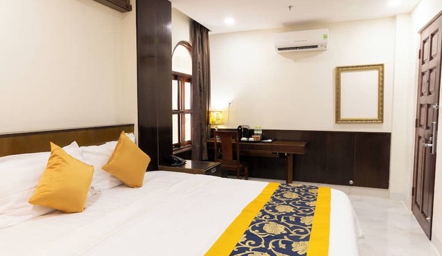 Atana Saigon Boutique Hotel II