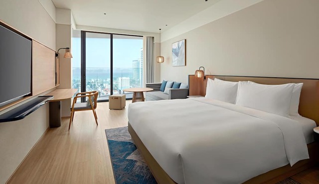 Hyatt Place Ha Long Bay, Bai Chay
