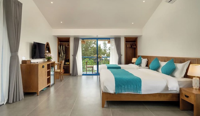 The Linh Coastline Villa