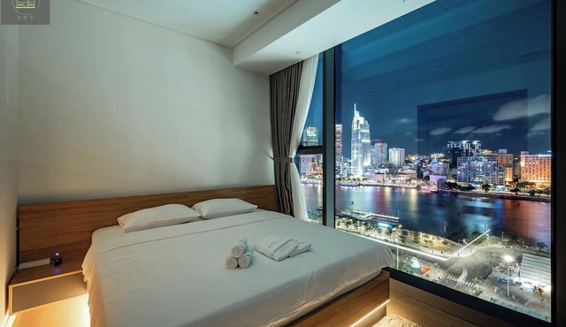 Metropole Thu Thiem Skyline Apartment