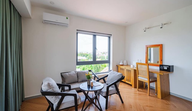 Palm River Boutique in Da Nang