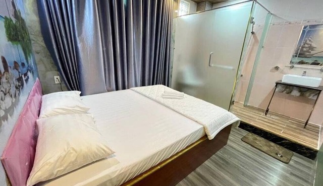 Hoang Gia Hotel Binh Duong by Bay Luxury