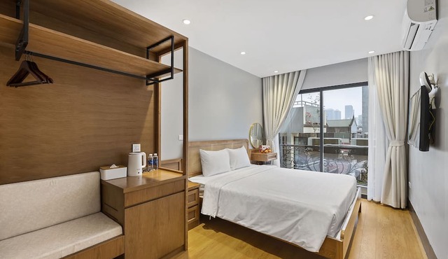 Lakeview Residence Hotel