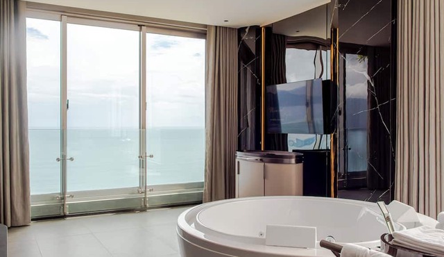M HOTEL DANANG
