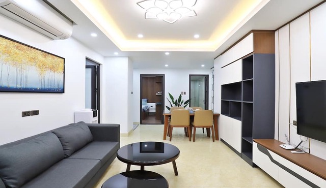 Xuan La Apartment