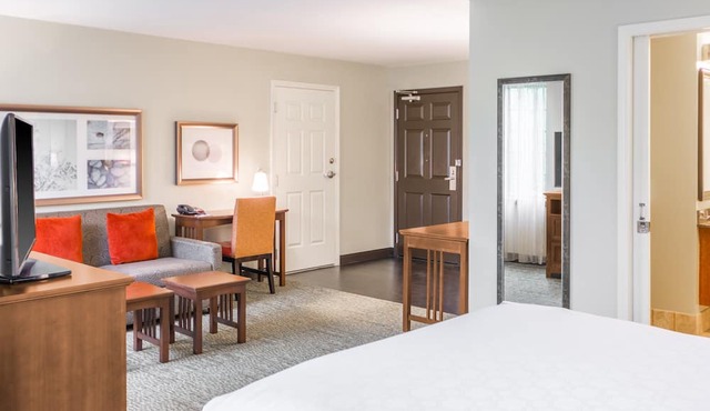 Studio Suite | Perfect for Business Travelers in Independence