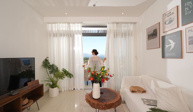 Sunset romantic 2 BR AP balcony ocean view | Private beach