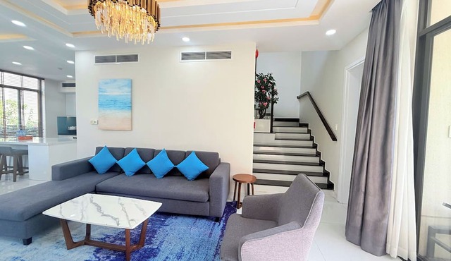 Deluxe Villa Beach Front