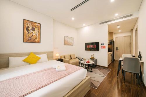 Max Living - Masteri West Heights - Vinhomes Smart City Hanoi