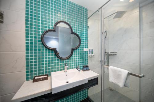 Royal Signature Hotel Hanoi