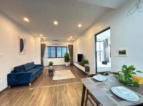 Trinh Cong Son, West Lake - Sunny Nest Apartment