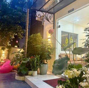 Aura Retreat Boutique Hotel Hanoi