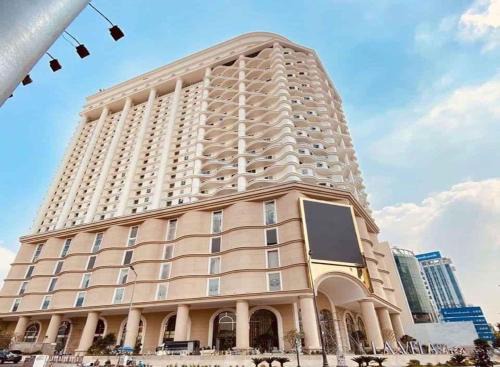 Tan Son Nhat Airport Luxury Terra Royal Residence in Ho Chi Minh City