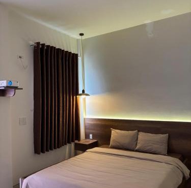 Shine Homestay Huế