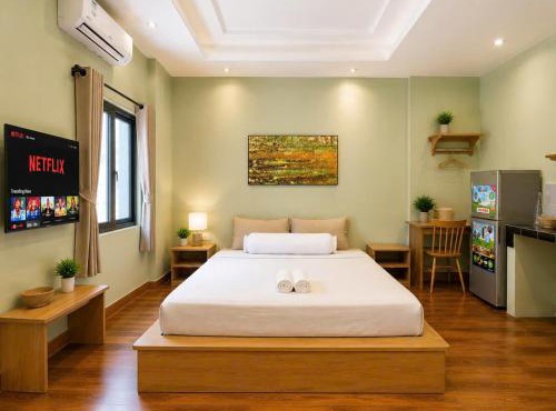 Ben Thanh Hideaway - A Cozi Stay