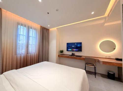 Sunday Boutique Hotel