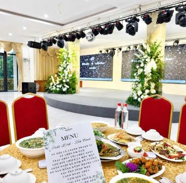Hoàng Liên Hotel
