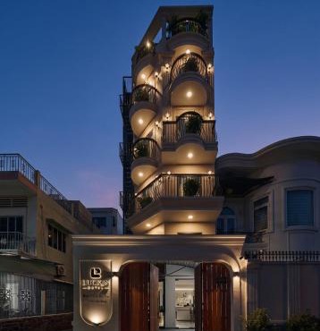 Luckin Hotel Lê Đức Thọ by Urban B