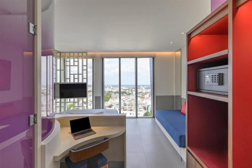 Wink Can Tho Centre, Unscripted by Hyatt - 24 Hours stay