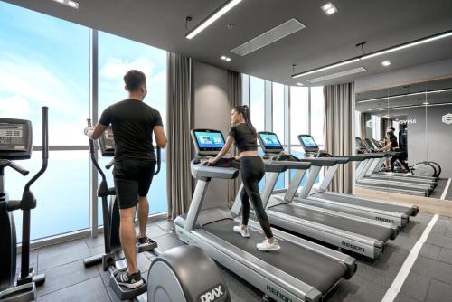 Emerald Wave Suites Seaview