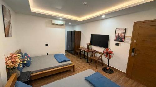 Nắng Hotel