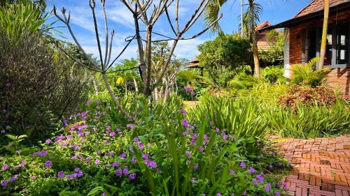 Cat Tien Garden Homestay
